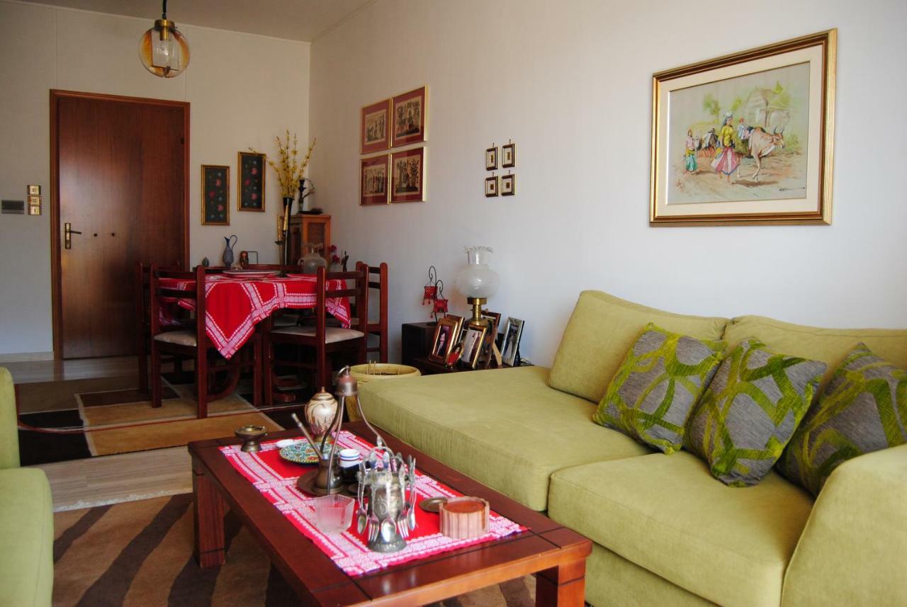 Apartment By The Beach Kalamata Exterior foto